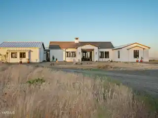 Luxurious Rural Living