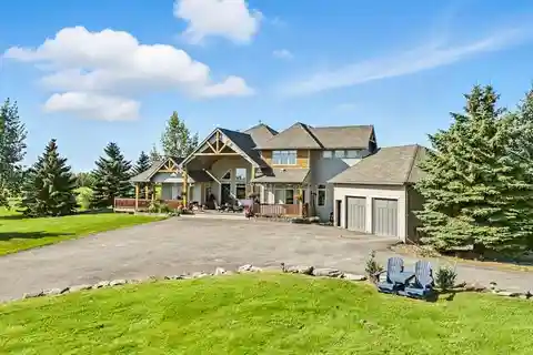Sprawling Home with Stunning Eagle Lake Views