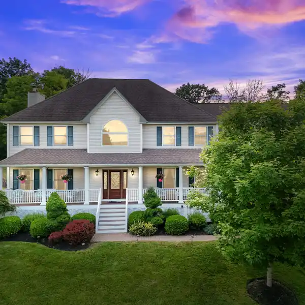 BEAUTIFULLY UPDATED COLONIAL-STYLE HOME ON 2.5 ACRES