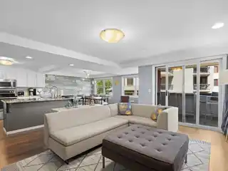 Updated Slopeside Condo