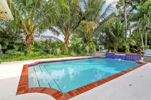 Luxurious Dwellings with Lush, Tropical Landscaping