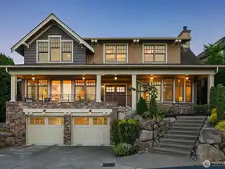 Architectural Gem with Majestic Views