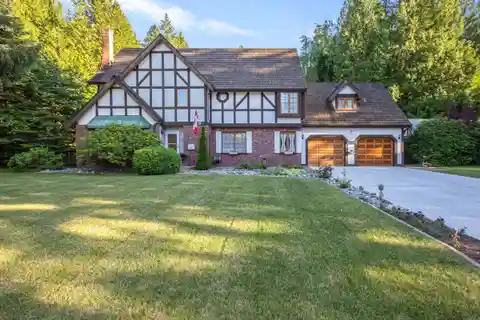Custom Home on over an Acre in Sought-after Cedar Ridge