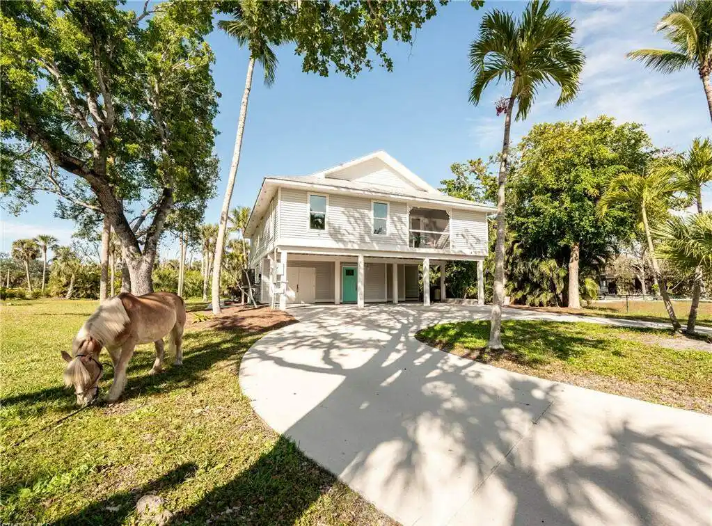 Rare Opportunity in Quaint Cottage Point