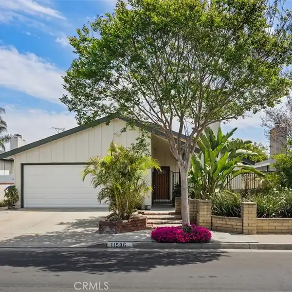 BEAUTIFULLY UPGRADED SINGLE-STORY HOME