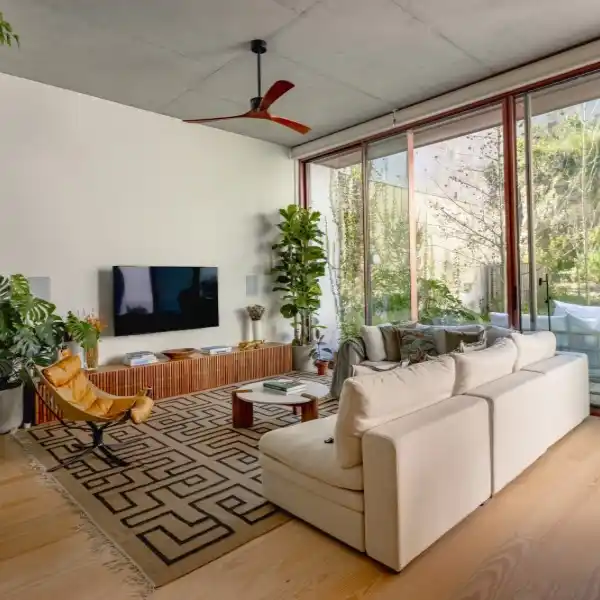 EXCLUSIVE DUPLEX APARTMENT