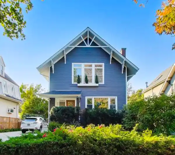 LUXURIOUS PRIMARY SUITE WITH SPA-INSPIRED BATH & HUGE WALK-IN CLOSET