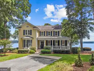 The Ultimate Lake Oconee Lifestyle