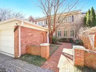 Luxurious Natelli-built  Townhome