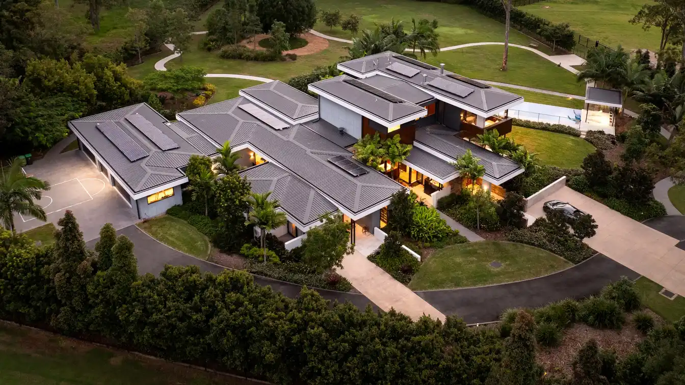 Magnificent Modern Residence