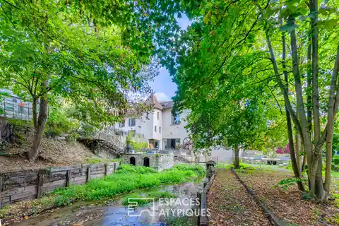 Superb Building in a Bucolic Garden