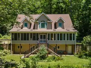 Nearly 60-Acre Mountain Paradise