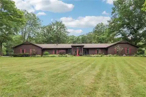Custom Ranch Home on Private Serene Acreage