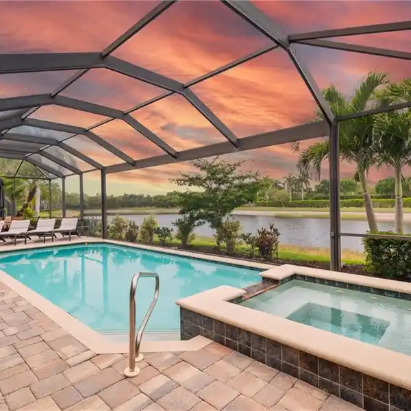 LUXURY AND RELAXATION IN THE QUARRY