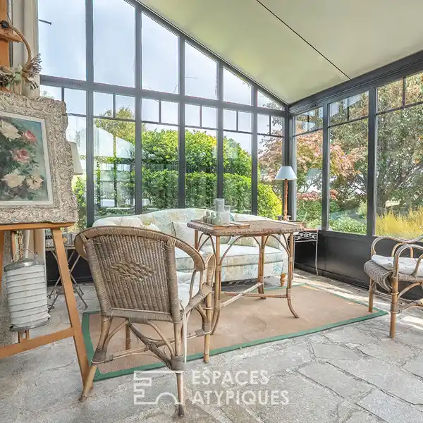 SEASIDE STONE HOUSE WITH LANDSCAPED GARDEN VIEWS