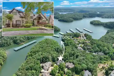 Marina Bay Masterpiece with Panoramic Lake Views