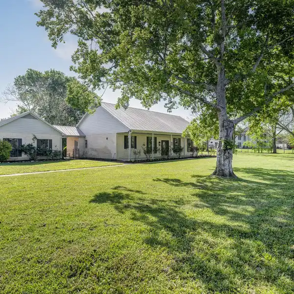 CHARMING COUNTRY RETREAT