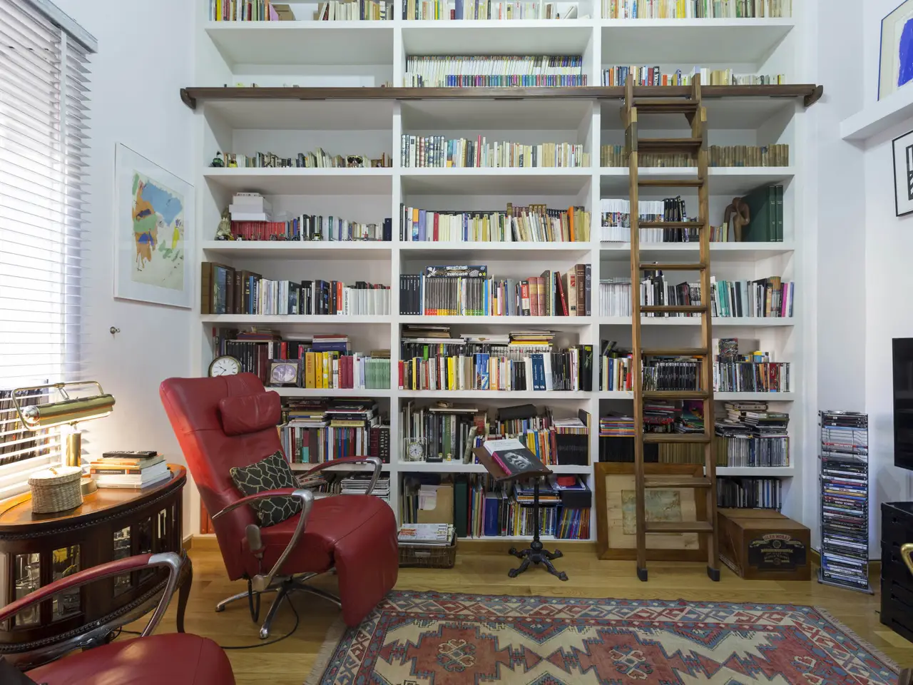 Small Image