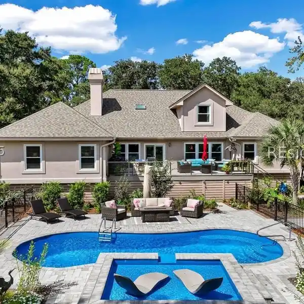 BEAUTIFULLY RENOVATED HOME IN PORT ROYAL PLANTATION