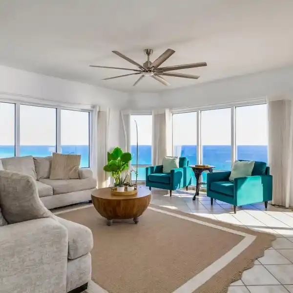 PANORAMIC GULF VIEWS IN A PRIVATE CORNER ESCAPE