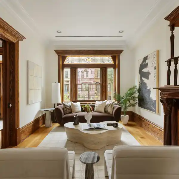 GRAND BED-STUY TOWNHOUSE