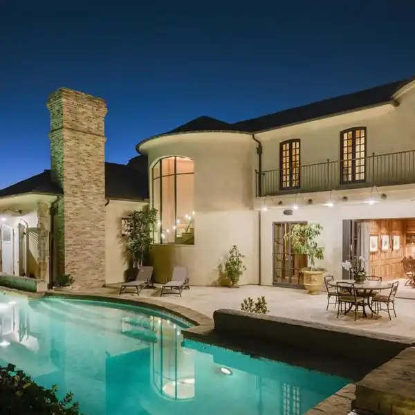 METICULOUSLY BUILT CUSTOM MASTERPIECE
