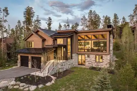 Brand-new High-end Modern Home