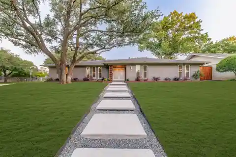 Immaculate Corner-lot Ranch