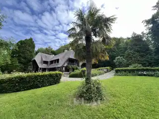 Thatched Cottage in a Lush Setting