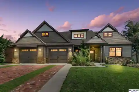 Lakewood Villages Showpiece with Spectacular Views