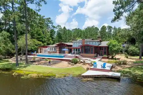 Architectural Lakefront Masterpiece with Infinity Pool