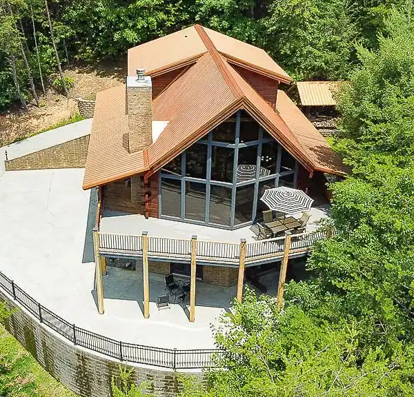 PRIVATE GETAWAY IN THE SMOKIES