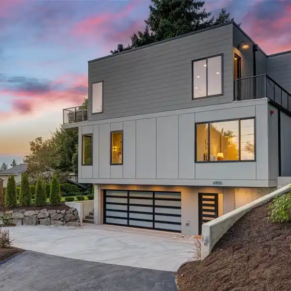 BRAND NEW HOME IN SOUGHT-AFTER FIRST HILL