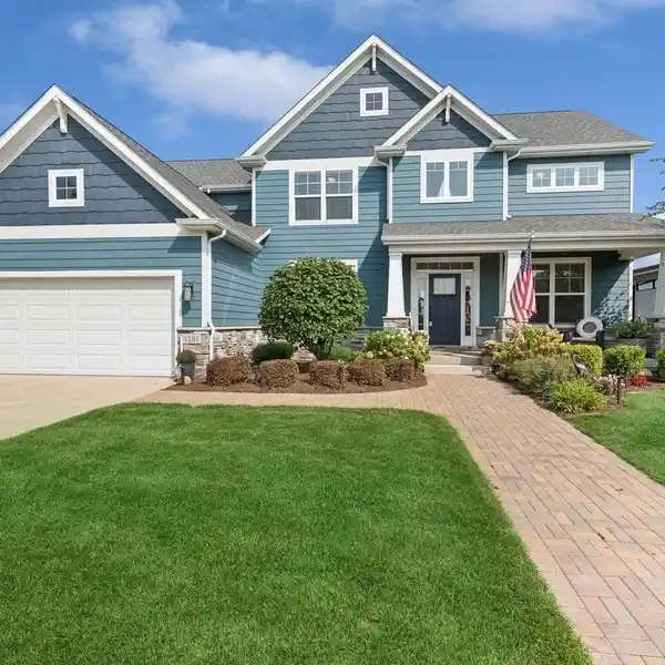 SMART MARINA HOME WITH RESORT AMENITIES