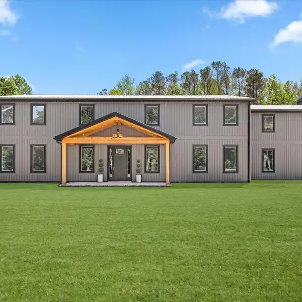 STUNNING MODERN FARMHOUSE ON PRIVATE ONE-ACRE