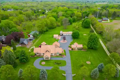 Exquisite Custom Residence Blending Luxury and Comfort