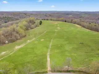 Scenic Property in Commanding Position