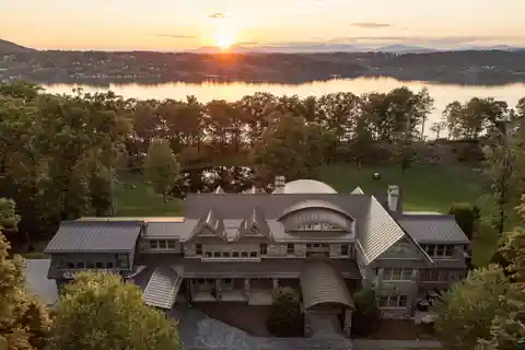 Stonecrest on the Hudson