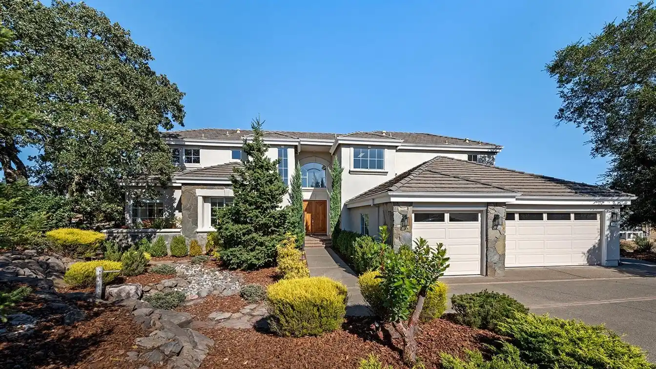 Newly Renovated Home on the Green at Exclusive Fountaingrove Golf Club
