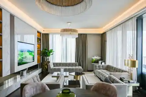 Contemporary Luxury with Panoramic Downtown Views
