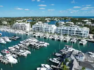Beautiful Ground Floor Unit at Palm Cay