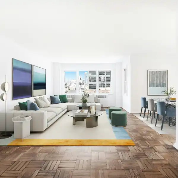 WEST OF THIRD WITH WONDERFUL CITY VIEWS