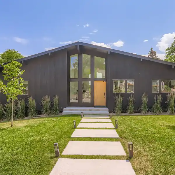 MID CENTURY BEAUTY WITH MODERN LUXURY FINISHES