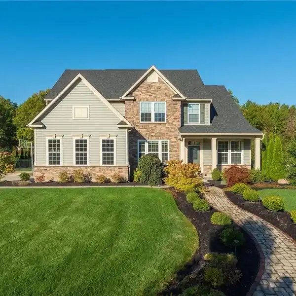 BEAUTIFULLY MAINTAINED HOME IN A SOUGHT-AFTER COMMUNITY