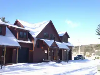 "the Landing at Stowe" Furnished Luxury Condominium