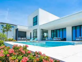 Remarkable Nearly New Design