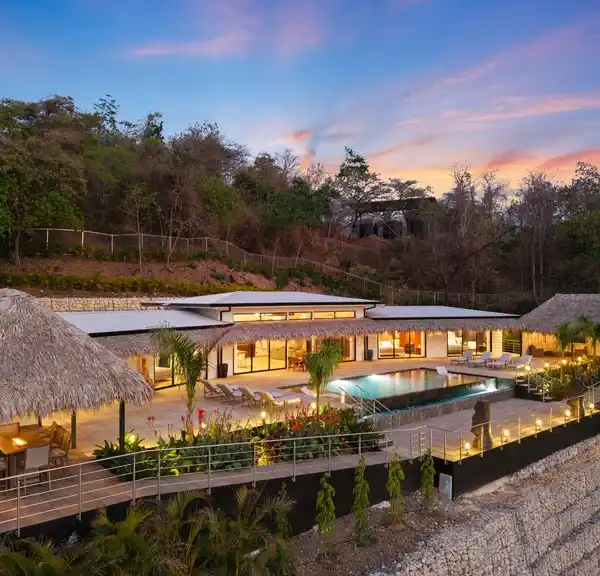 VILLA CALYPSO: EXCEPTIONAL OCEAN VIEW ESTATE IN TAMARINDO