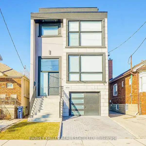 AMAZING HOME ON WHITMORE