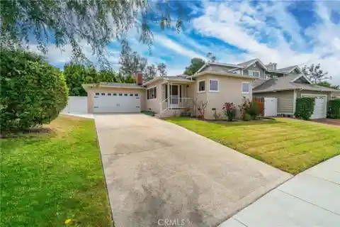 Beautiful Property in Wonderful Victoria Knolls
