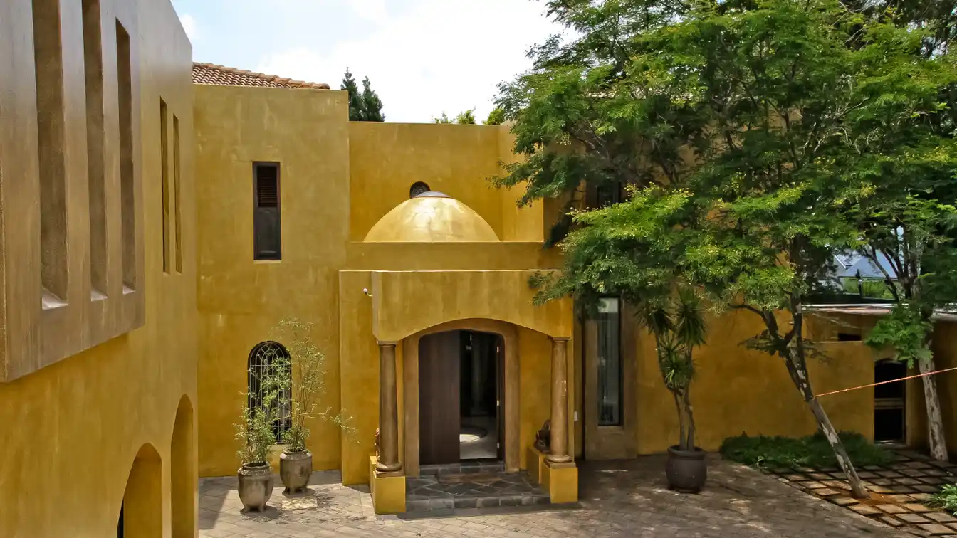 Seven Bedroom House for Sale in Atholl